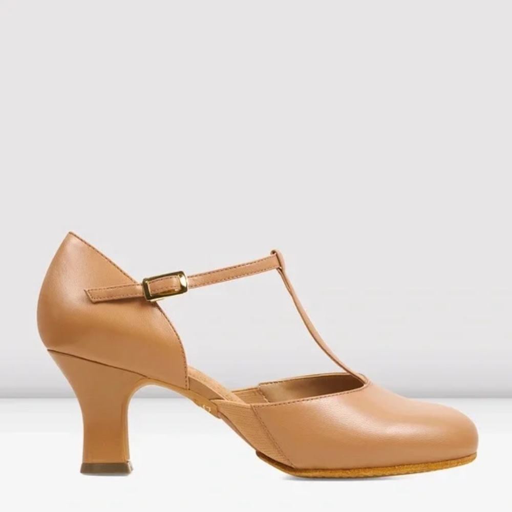 BLOCH Women's Splitflex T-Strap Character Shoe - size 8